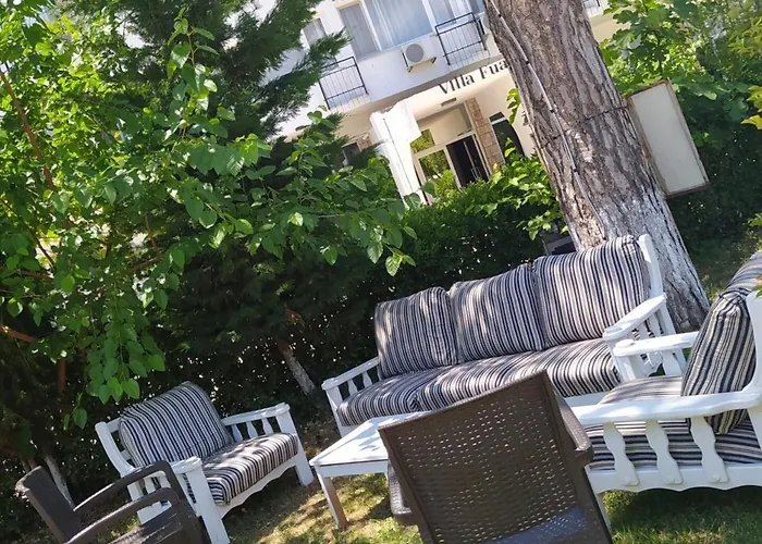 Villa Fuat Ερντέκ φωτογραφία