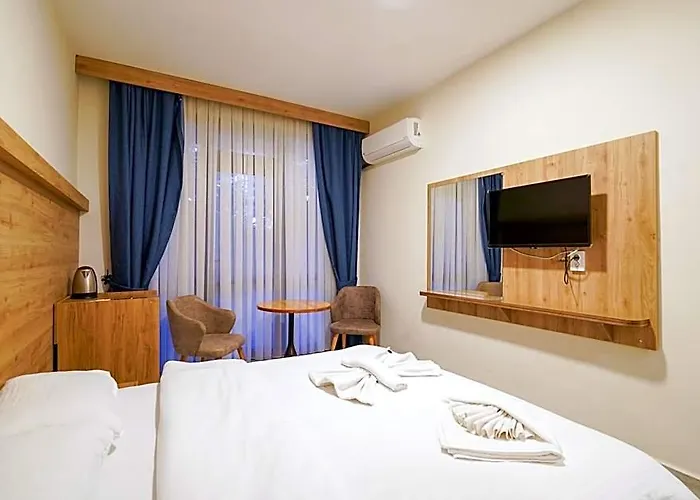 Фото Askoroz Otel Izmit Himmetli