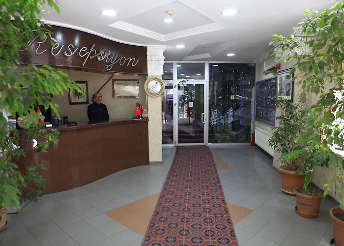 Ozgur Hotel Izmit photo